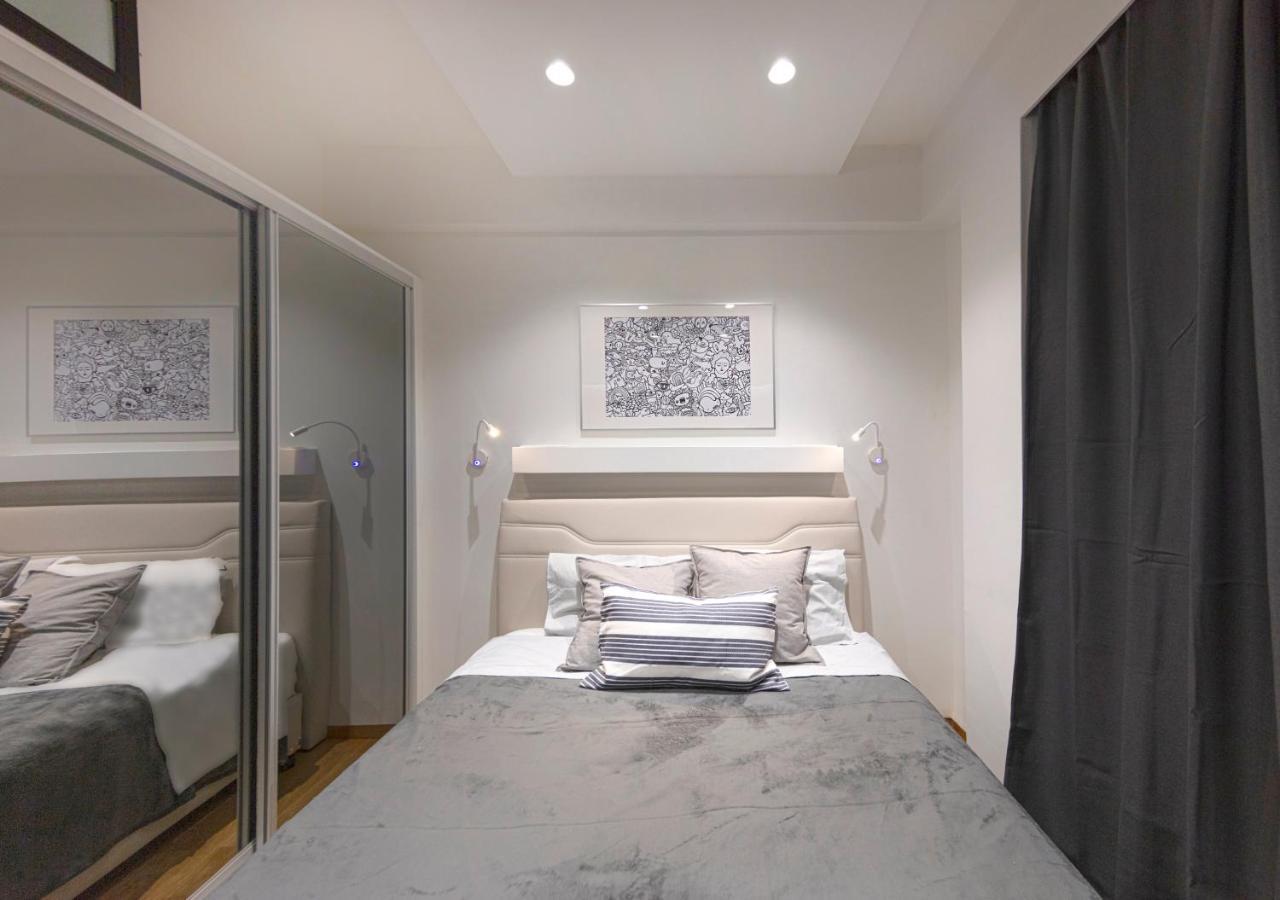 The Monastiraki Metro Lux Suite! Athens Exterior photo